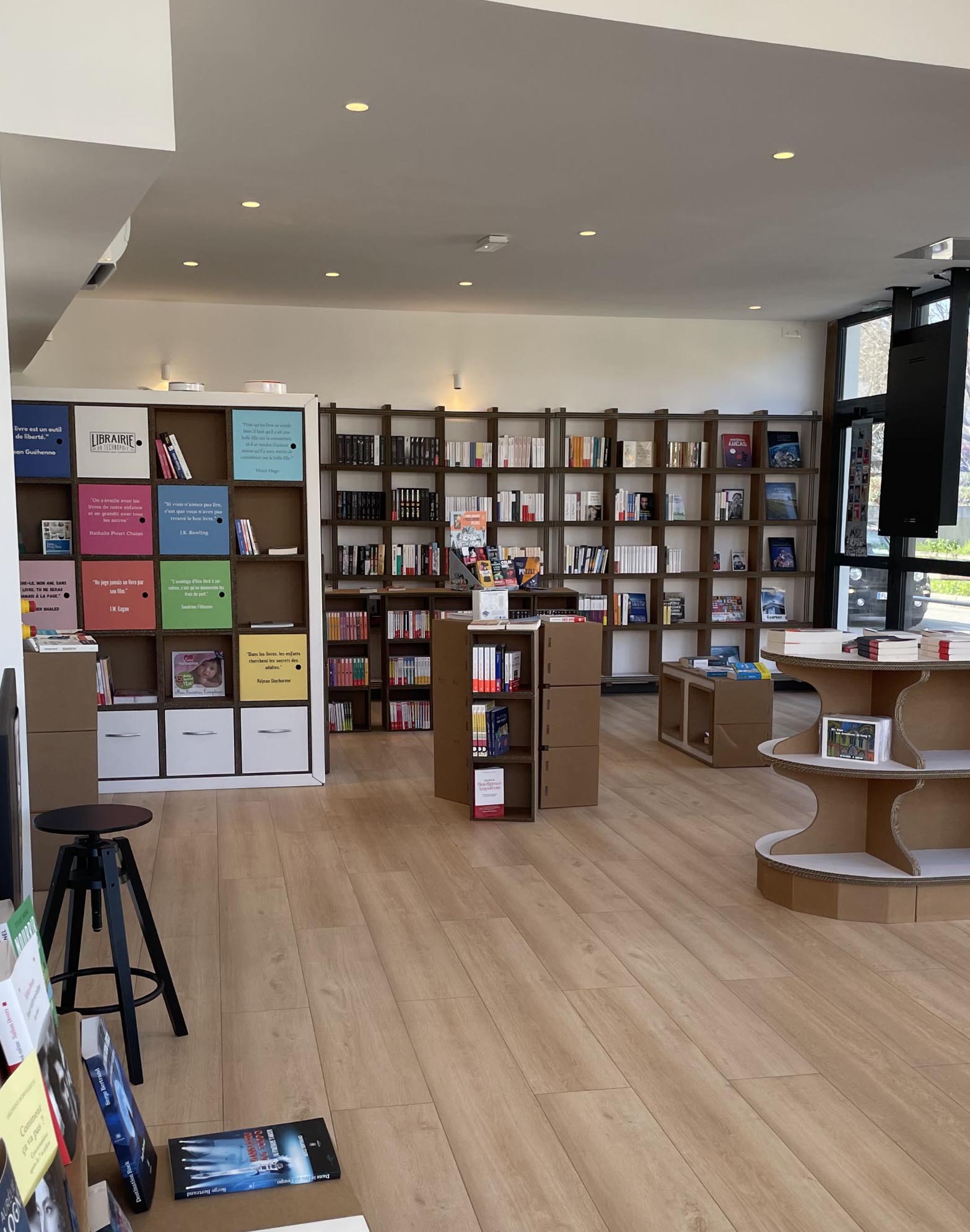 Du mobilier en carton résistant