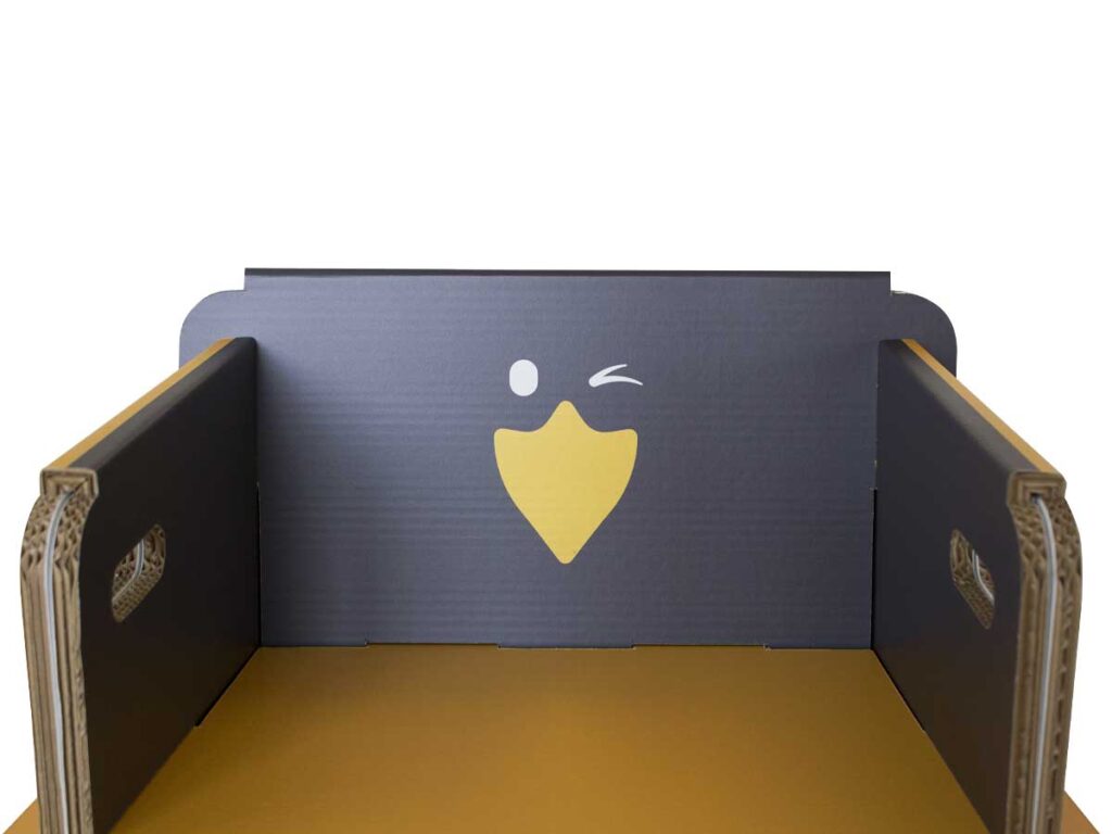 Chaise modulaire en carton écologique avec siège amovible et dossier personnalisé pour stands événementiels professionnels ou espaces de travail en entreprise, idéal pour aménager des zones de pause ou des configurations modulaires en open space - Le Meuble en Carton une marque du groupe Natur Design