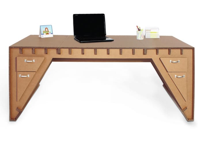 Bureau en carton écologique KARISIMBI avec plateau central, tiroirs intégrés et poignées métalliques pour aménagement d'espaces professionnels ou salles de pause, idéal pour bureaux modulables et écoresponsables - Le Meuble en Carton une marque du groupe Natur Design