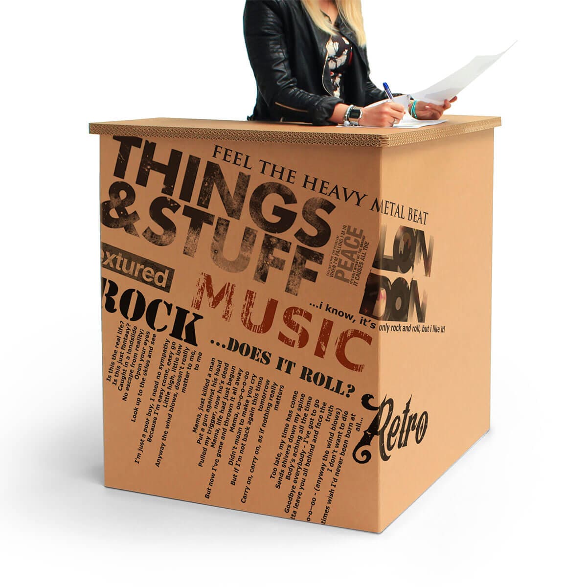 Comptoir en carton personnalisé avec design rétro et messages inspirants sur l'univers de la musique rock, idéal pour espaces créatifs ou bureaux inspirants - Le Meuble en Carton une marque du groupe Natur Design