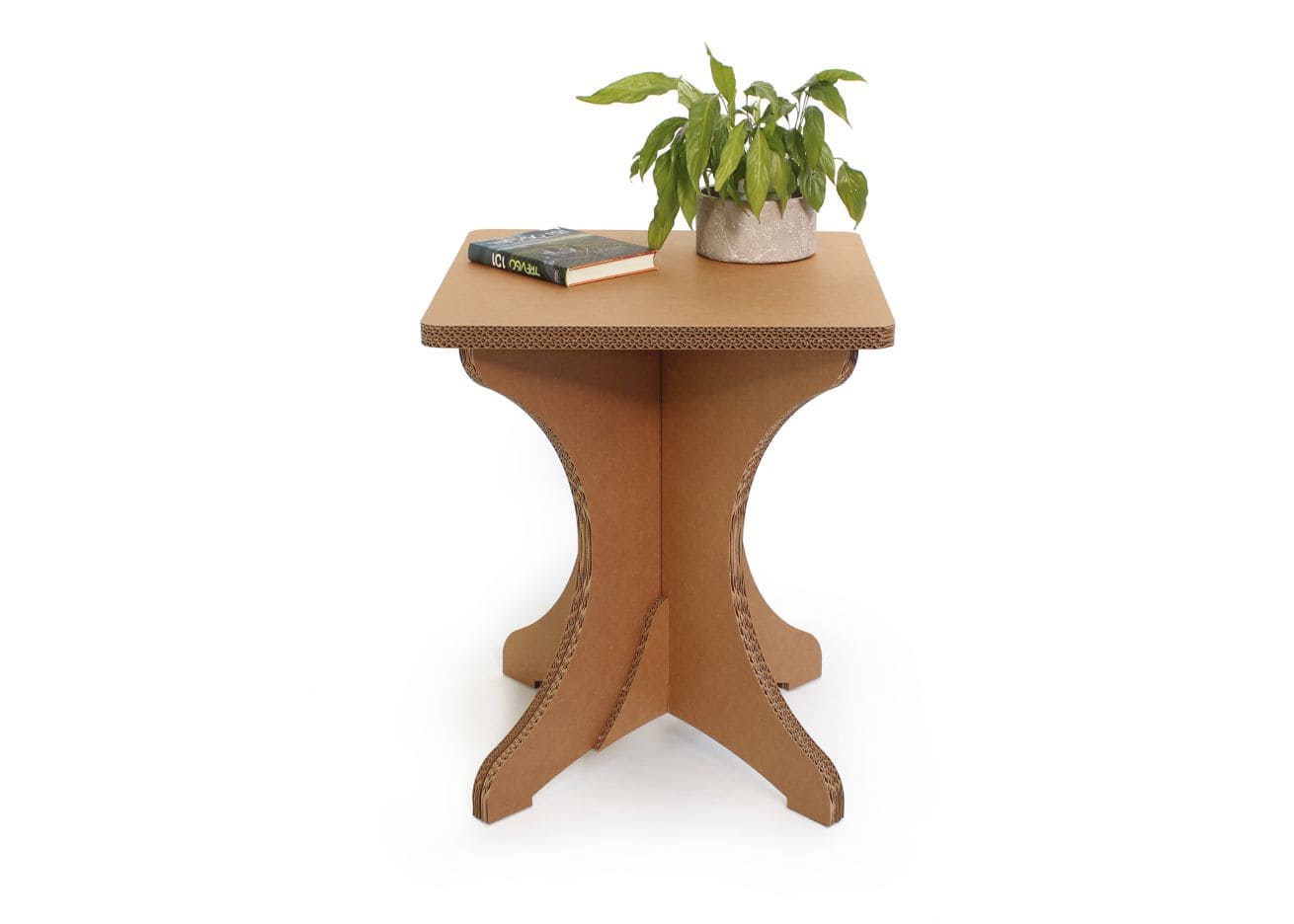 Guéridon cartonné TEBOULO pour espaces professionnels et événements : table basse en carton recyclé avec plateau décoratif en papier kraft, idéale pour les salles de pause d'entreprise, stands événementiels ou décoration scénographique durable - Le Meuble en Carton une marque du groupe Natur Design