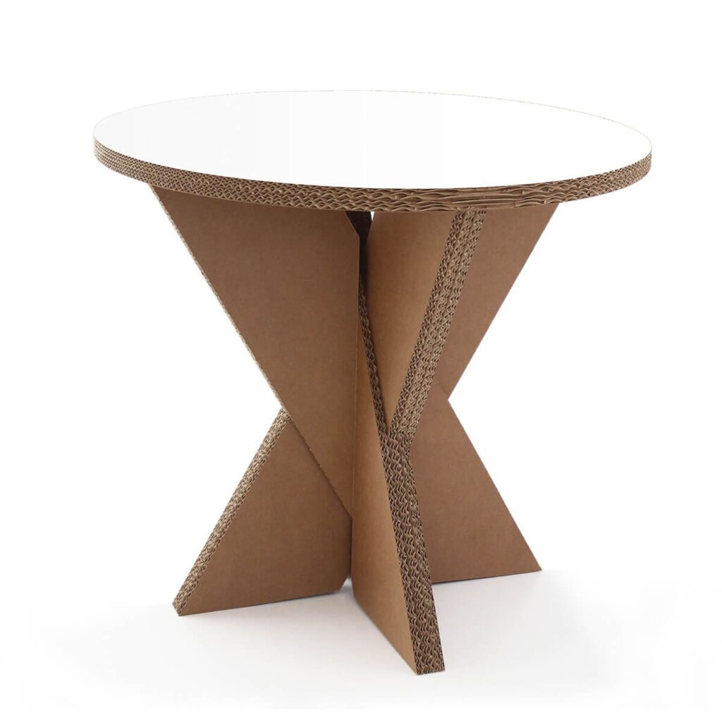 Table rectangulaire en carton recyclé pour espaces professionnels, aménagement d'entreprise ou salle de pause, avec plateau circulaire en papier kraft et structure géométrique en panneaux cartonnés - Le Meuble en Carton une marque du groupe Natur Design