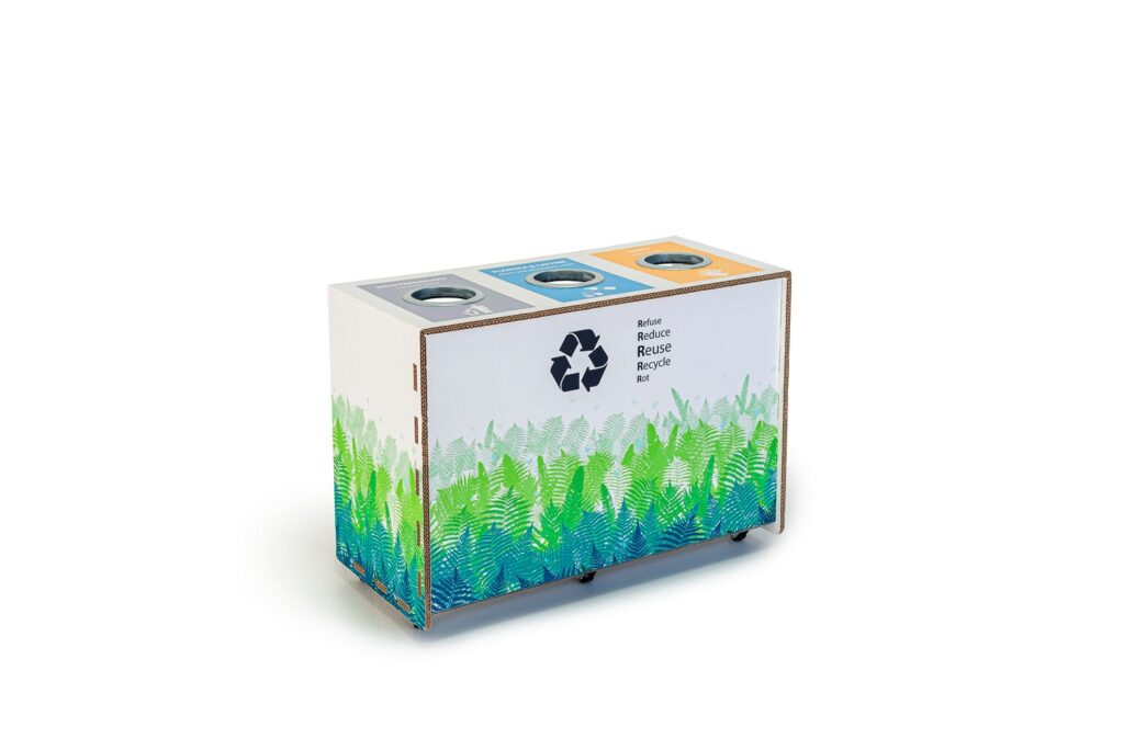 Poubelles et bacs de tri en carton