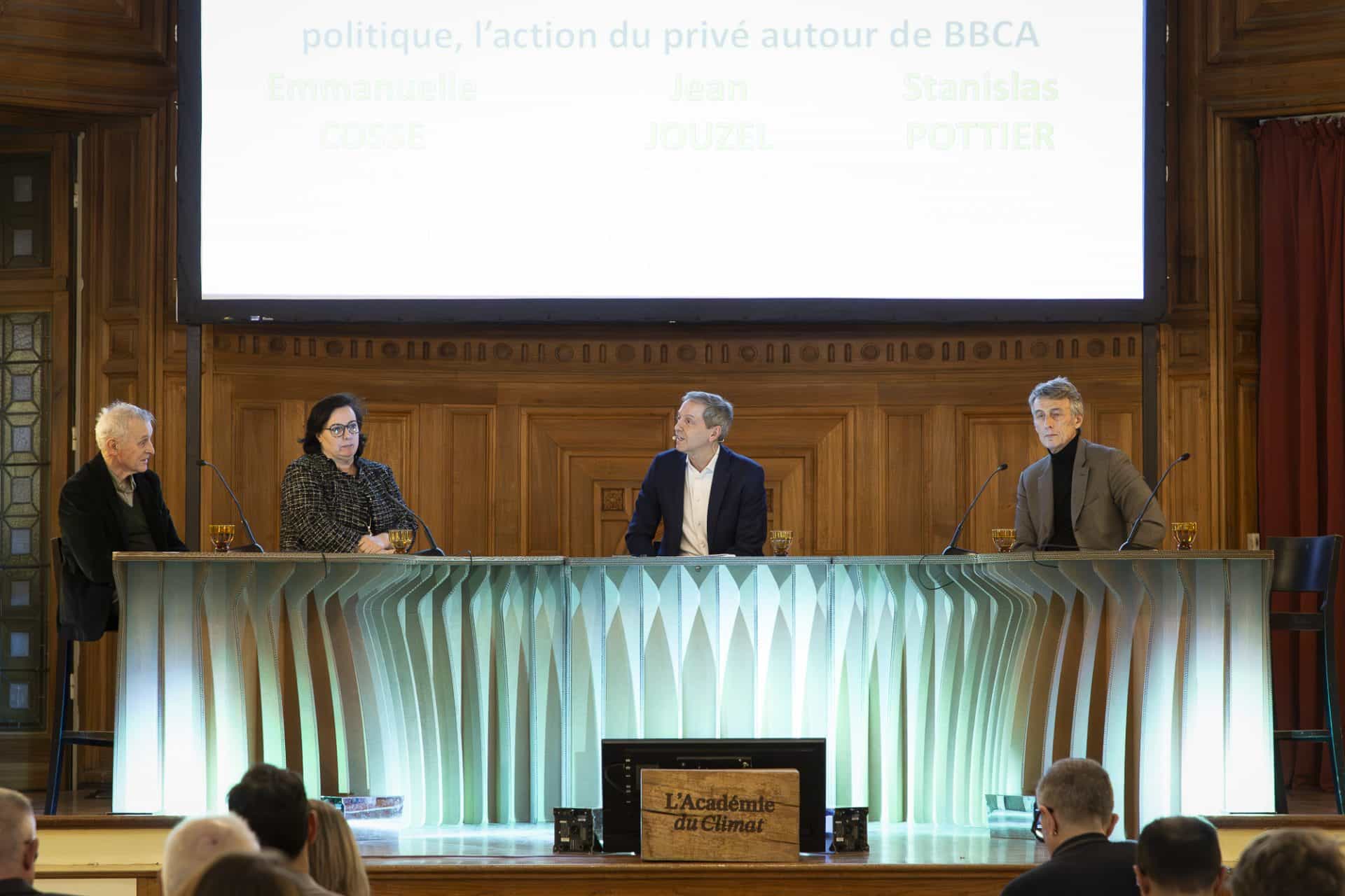 Réalisation Le Meuble en Carton